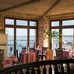 Yachthafenresidenz Hohe Duene