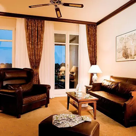 Yachthafenresidenz Hohe Düne 5*