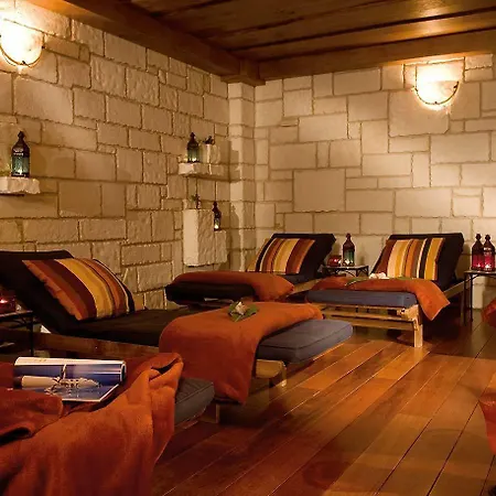 Hotel Yachthafenresidenz Hohe Duene Rostock