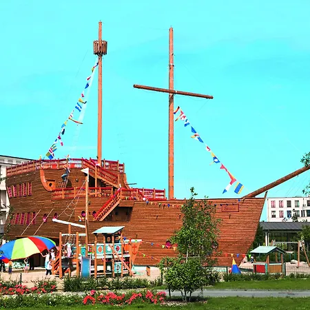 Hotel Yachthafenresidenz Hohe Duene 5*