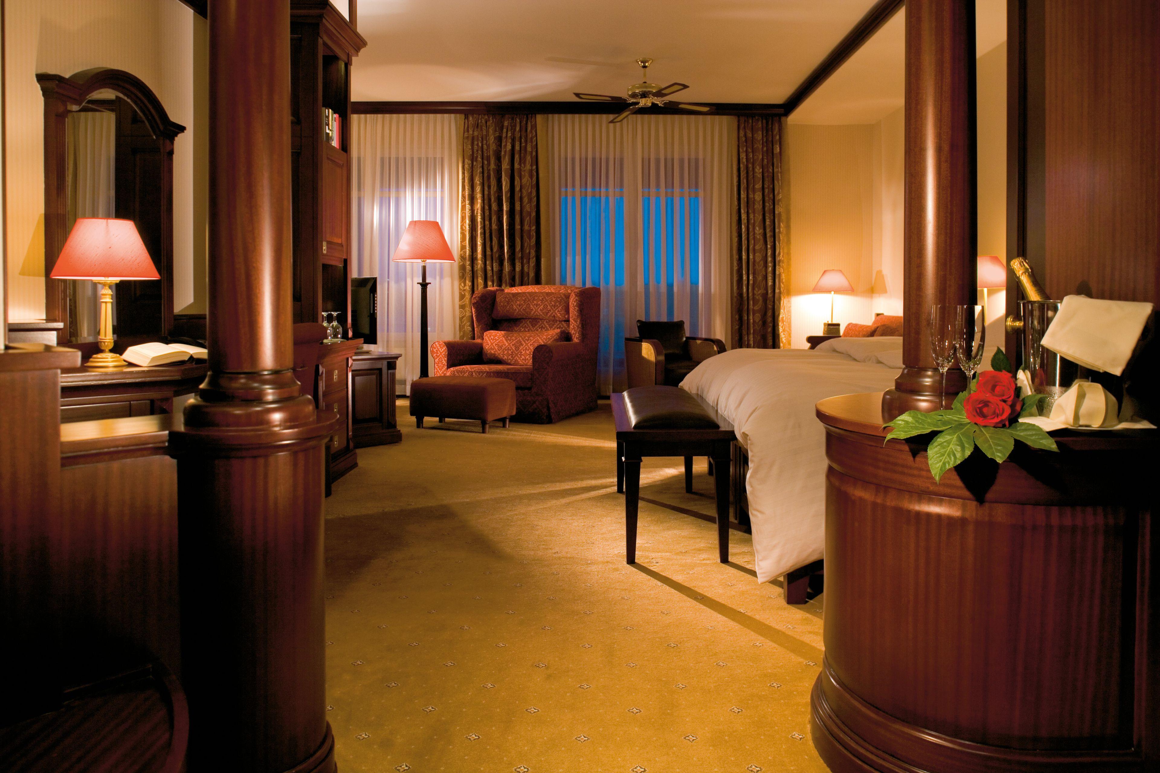 Yachthafenresidenz Hohe Düne 5* Rostock