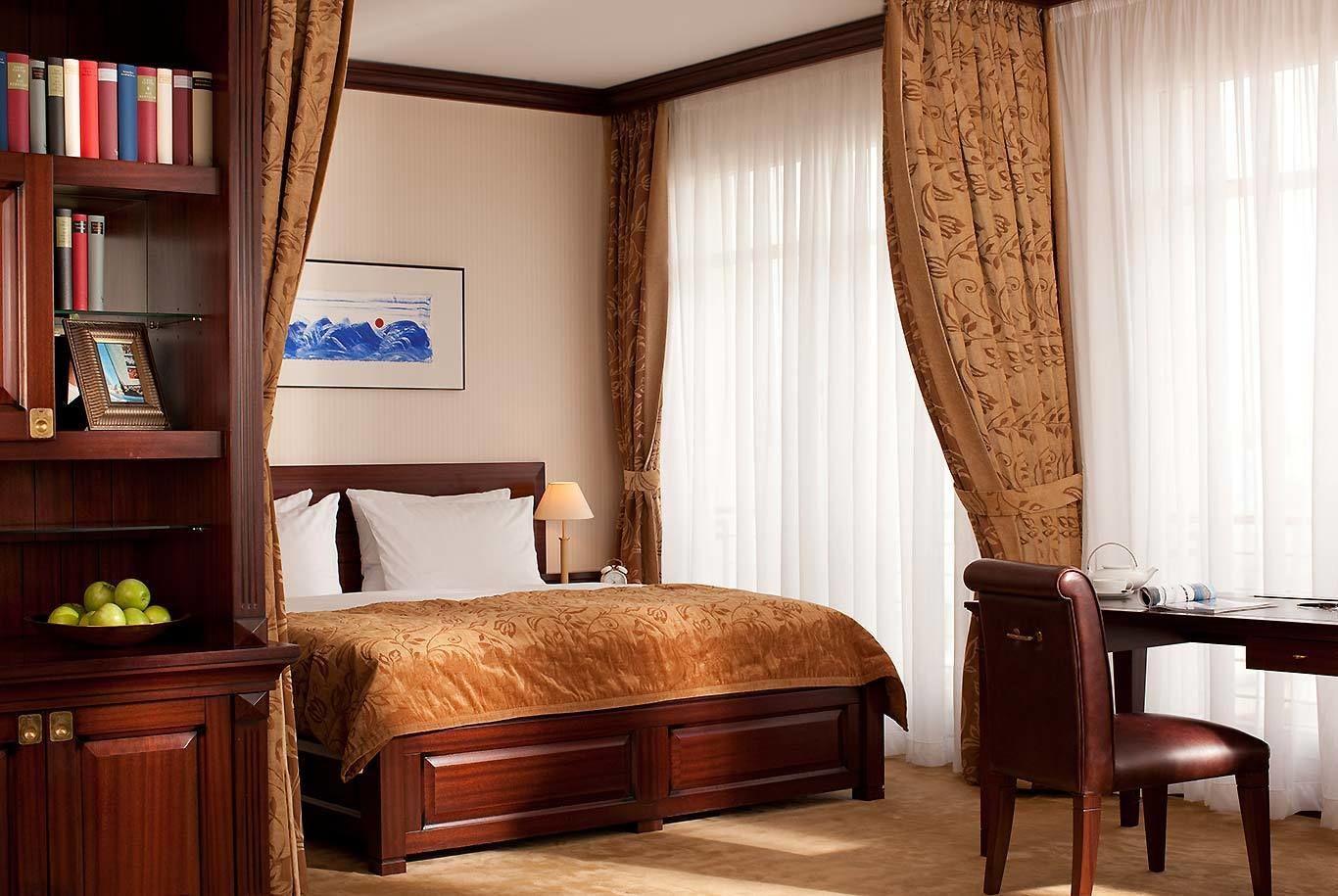 Hotel Yachthafenresidenz Hohe Düne 5*