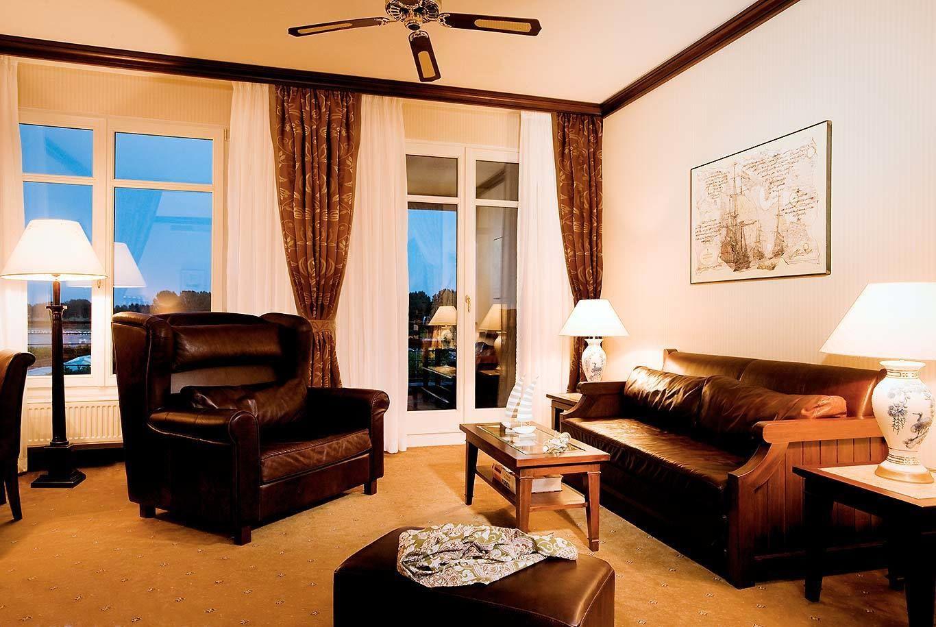 Yachthafenresidenz Hohe Düne 5*