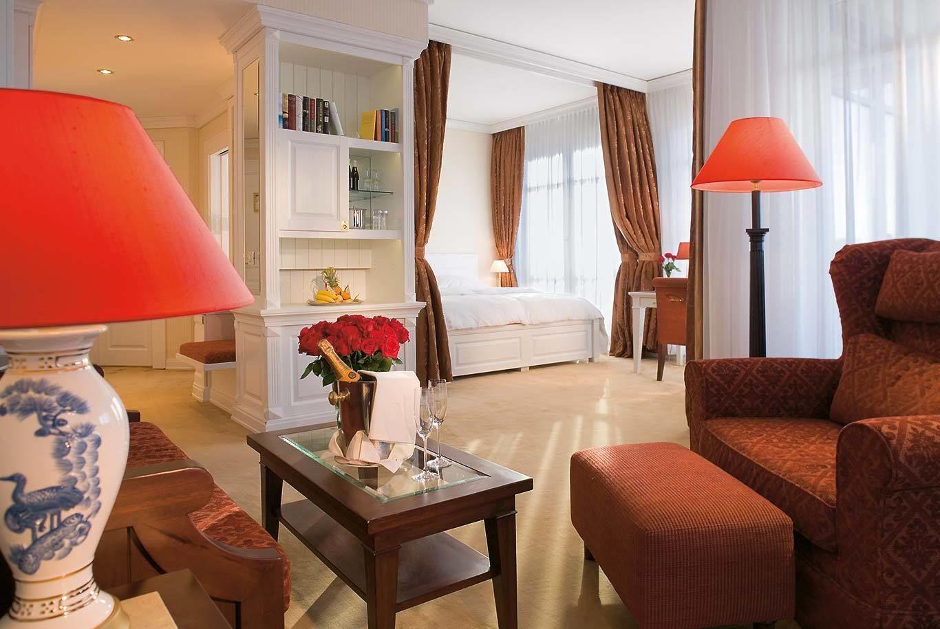 Yachthafenresidenz Hohe Düne 5* Rostock