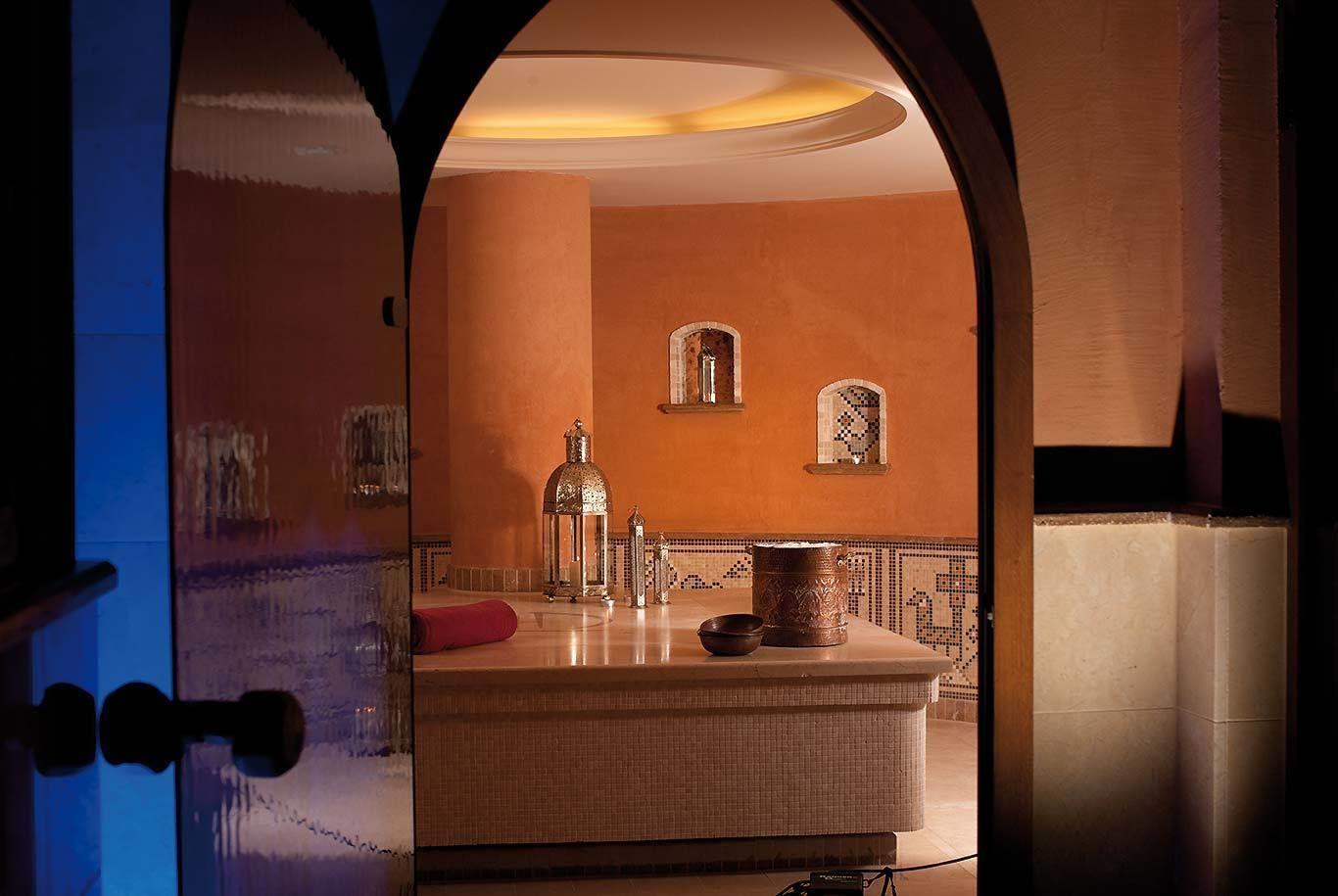 Yachthafenresidenz Hohe Düne 5*